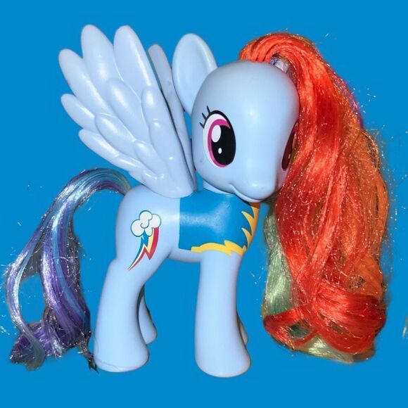 2010 Hasbro Wonderbolts Rainbow Dash Blue Pegasus MLP Toy Figure 6” - Picture 1 of 5